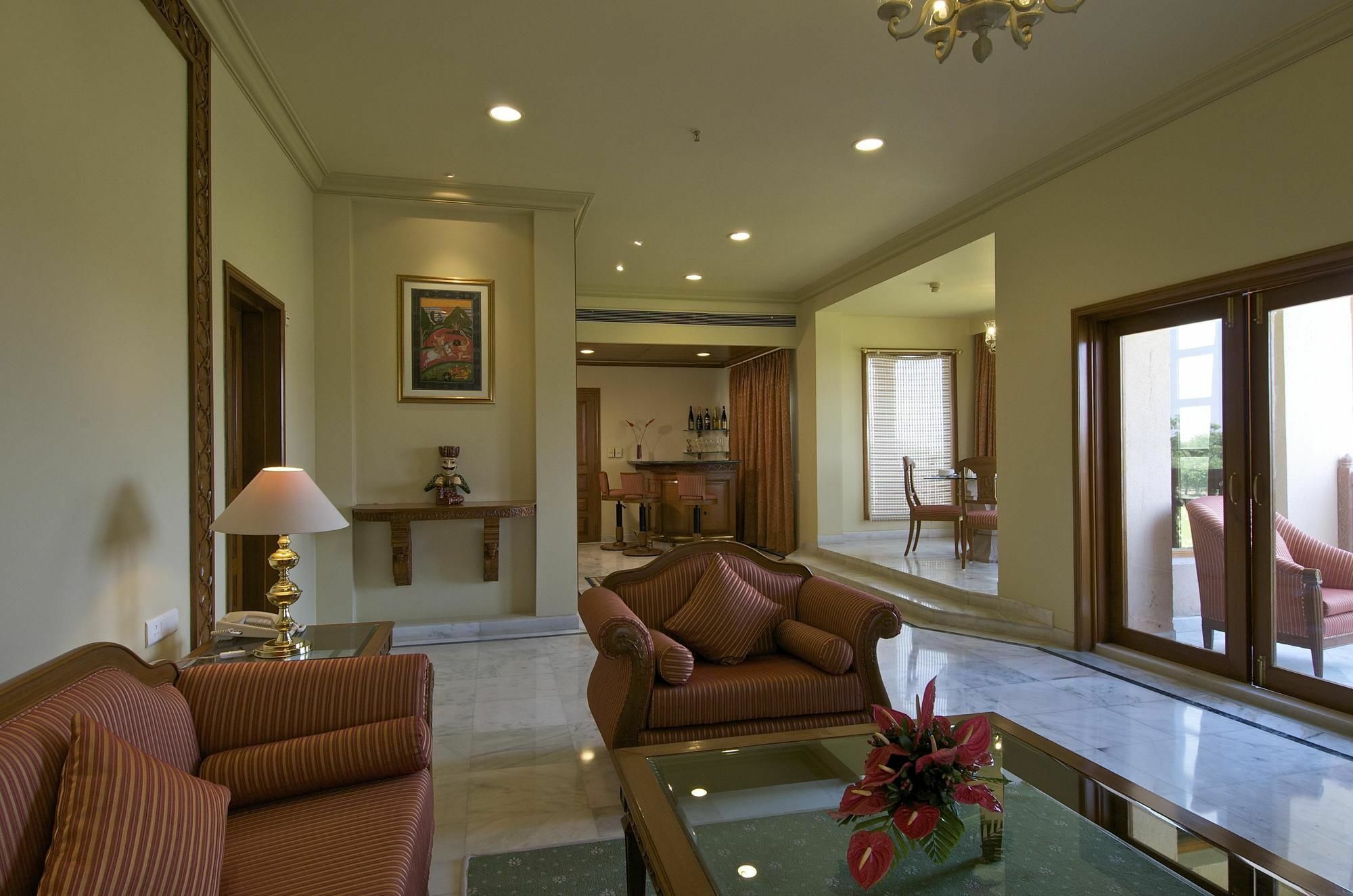 The Ummed Jodhpur Palace Resort & Spa Экстерьер фото